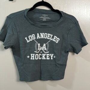 Cropped womens XL tee